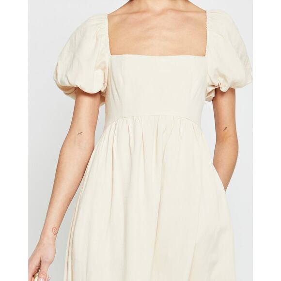 O.p.t Square-Neck Smocked Zeoli Midi Dress Puff Sleeves Cream Size XL NWT - Picture 4 of 14